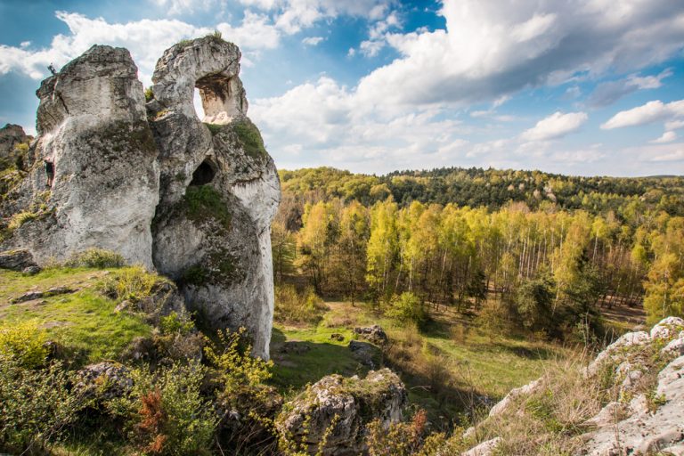 Gdzie Leży Jura Krakowsko Częstochowska Jura Krakowsko-Częstochowska. Ciekawe miejsca, co zobaczyć, noclegi